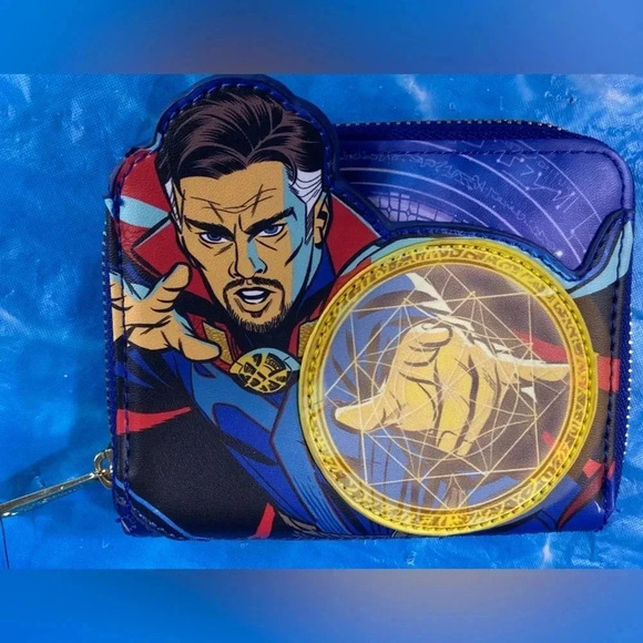 Marvel / Loungefly - Doctor Strange / Glow in the Dark Wallet - BNWT πͺπ§ββοΈ - Picture 16 of 16